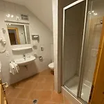 Garni Gafluna 圣安东阿尔贝格