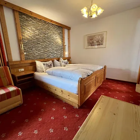 Garni Gafluna Pensionat 3*