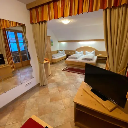 Garni Gafluna Σανκτ Αντόν αμ Άλμπεργκ