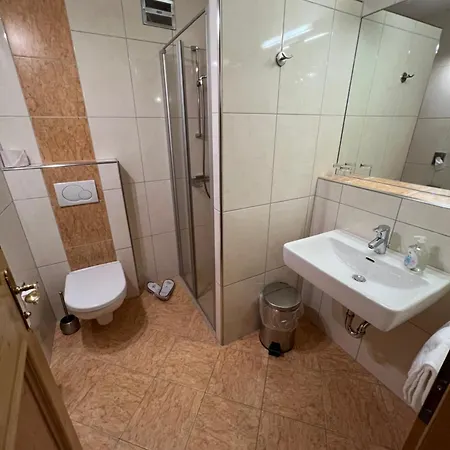 Garni Gafluna Vendégház 3*