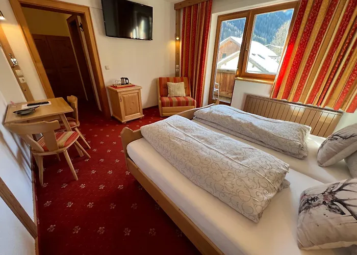 Garni Gafluna 3*